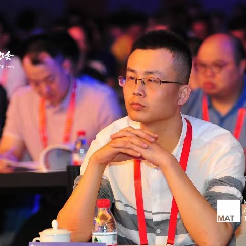 万物互联，共享经济倡导者